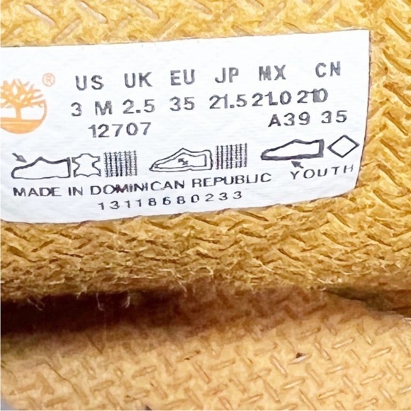 Timberland Boots - Picture 4 of 4